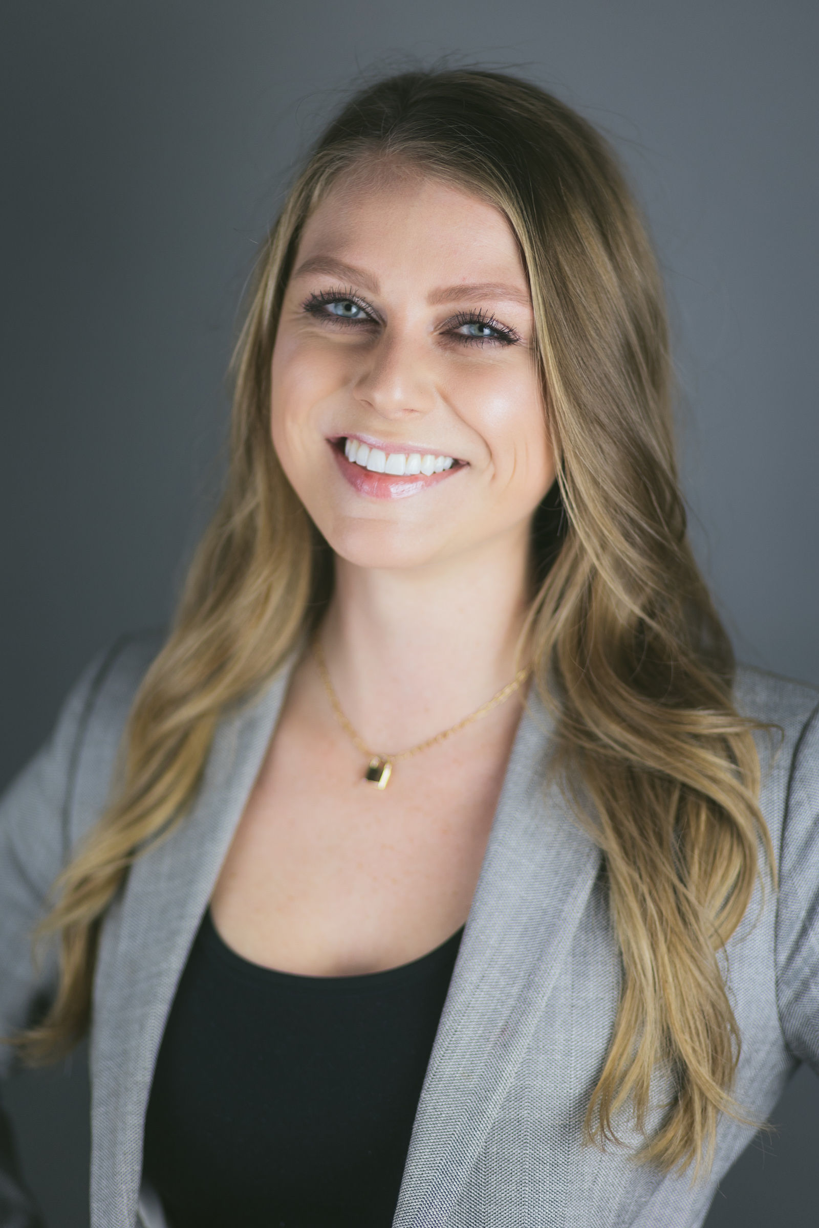 Ashley Christianson headshot